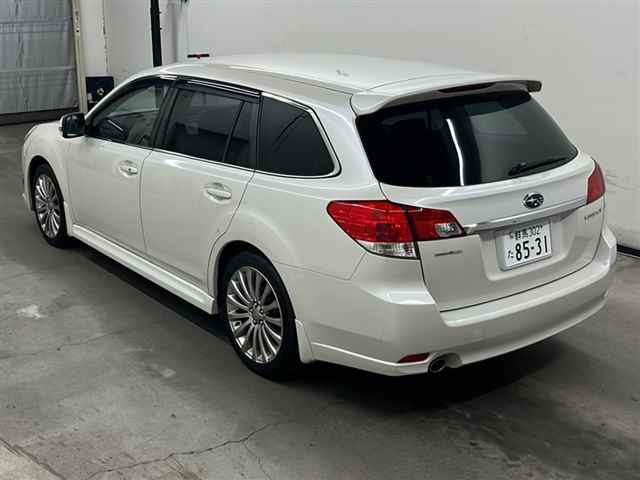 SUBARU LEGACY 2010