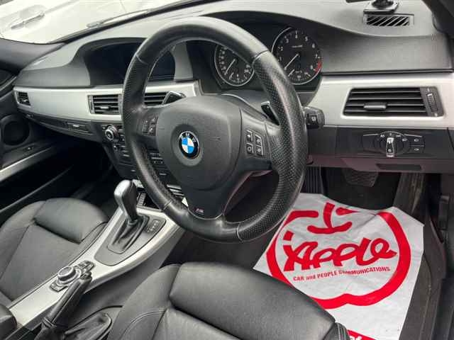 BMW 3 SERIES 2011