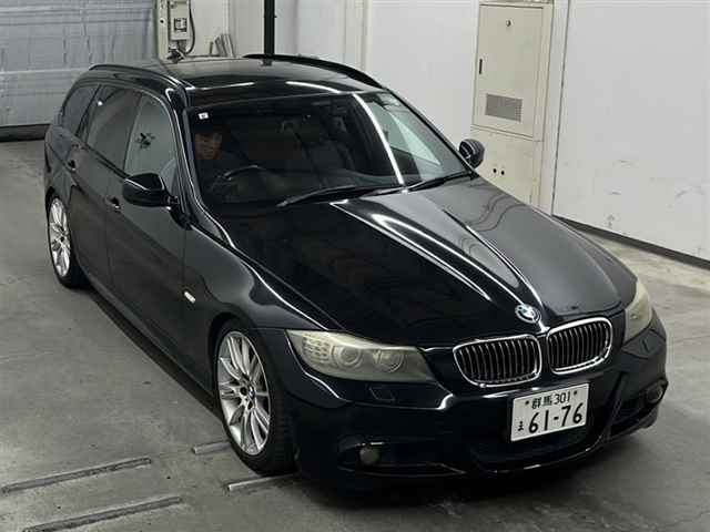 BMW 3 SERIES 2011