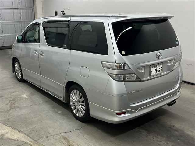 TOYOTA VELLFIRE 2008