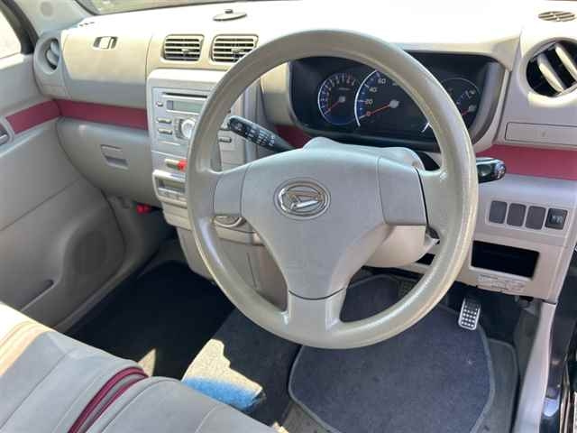 DAIHATSU MOVE CONTE 2010