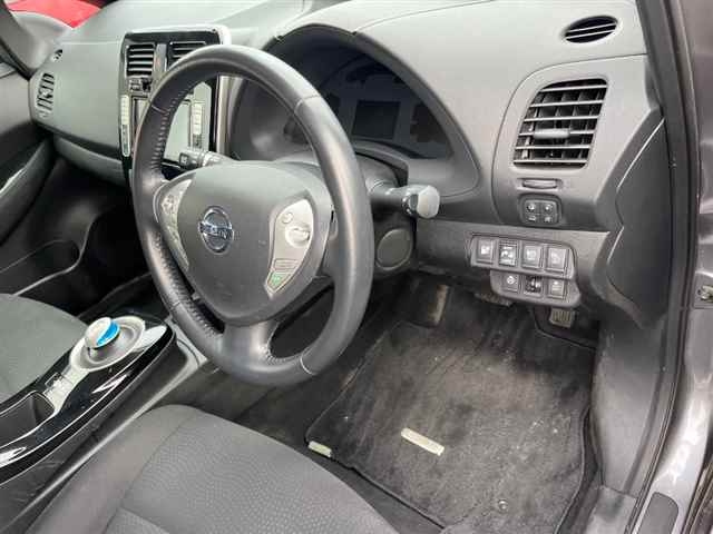 NISSAN LEAF 2015