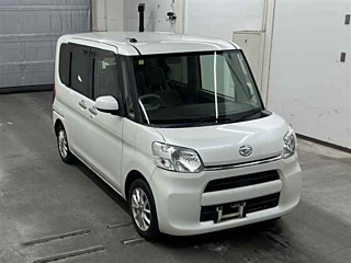 DAIHATSU TANTO 2014