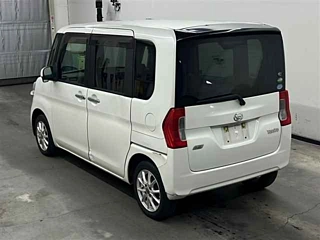 DAIHATSU TANTO 2014