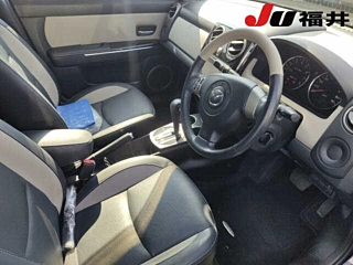 MAZDA VERISA 2011