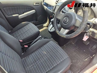 MAZDA DEMIO 2010