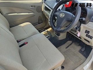 DAIHATSU MOVE 2014