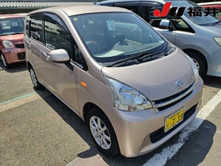 DAIHATSU MOVE 2012
