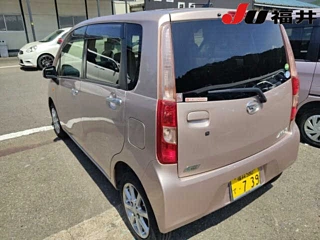 DAIHATSU MOVE 2012