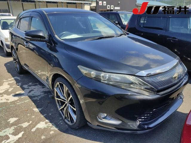 TOYOTA HARRIER 2014