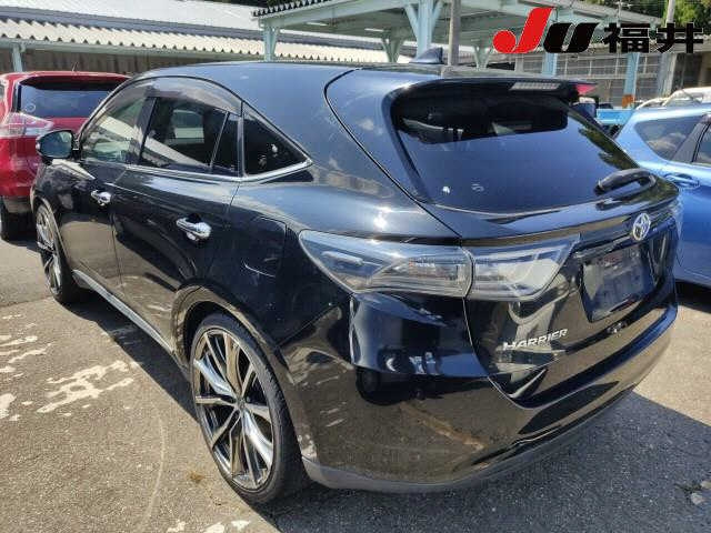 TOYOTA HARRIER 2014