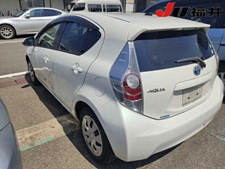TOYOTA AQUA 2014