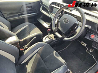 TOYOTA AQUA 2014