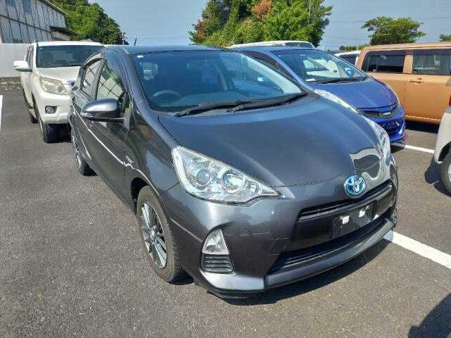 TOYOTA AQUA 2014