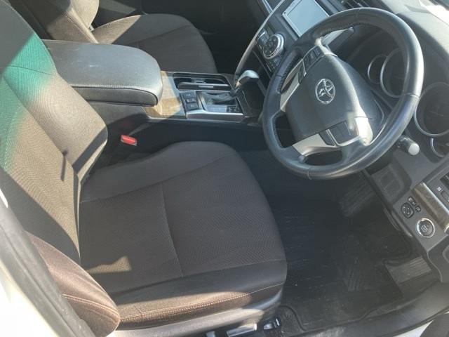 TOYOTA MARK X 2014