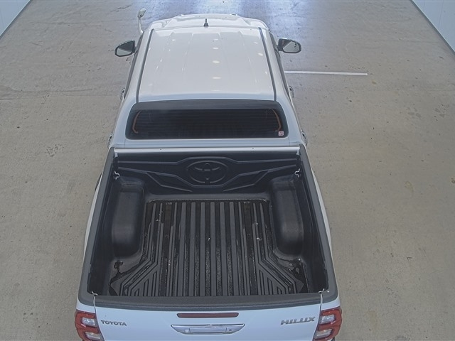 TOYOTA HILUX 2021