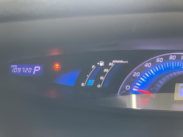 TOYOTA ESTIMA HYBRID 2015