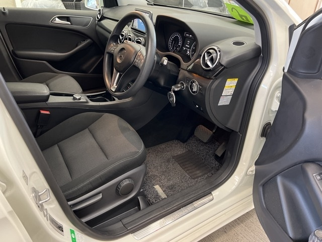 MERCEDES BENZ B CLASS 2013
