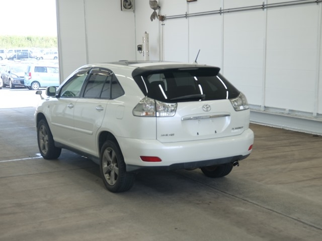TOYOTA HARRIER 2009