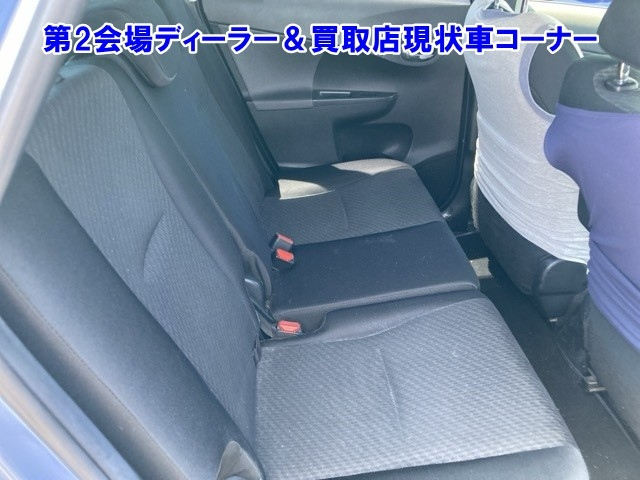 TOYOTA RACTIS 2011