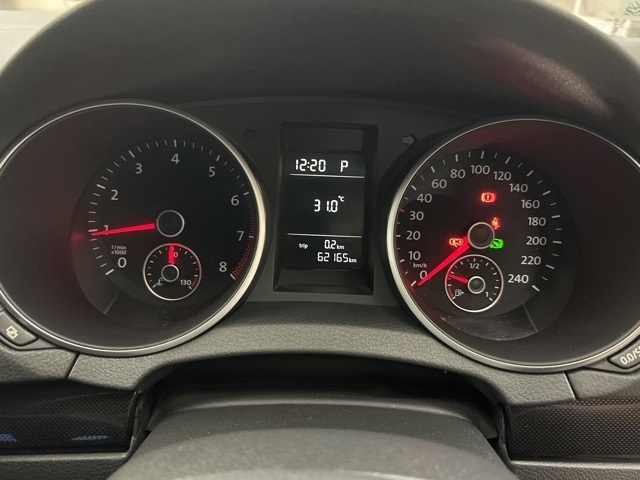 VOLKSWAGEN GOLF 2010