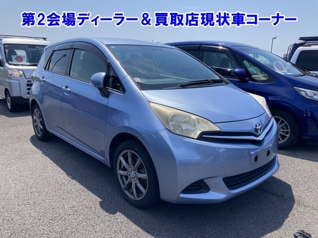 TOYOTA RACTIS 2011