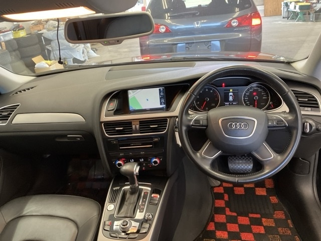 AUDI A4 2013