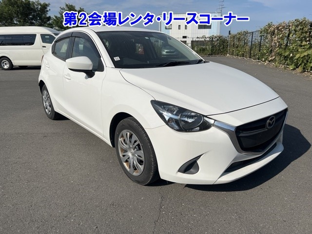 MAZDA DEMIO 2016