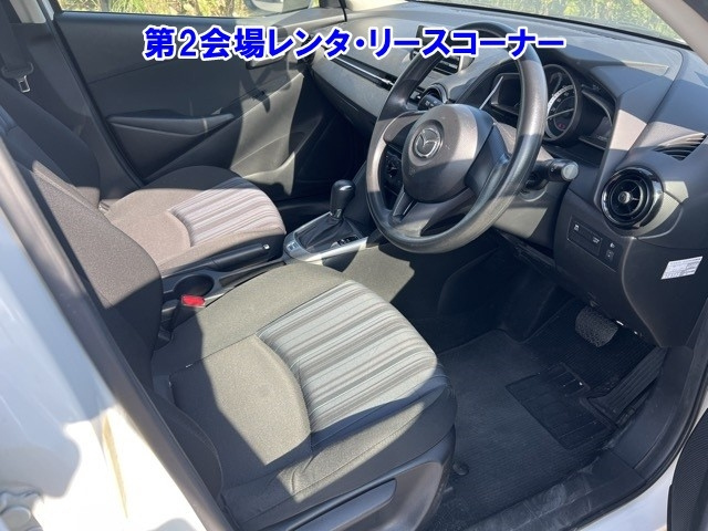 MAZDA DEMIO 2016