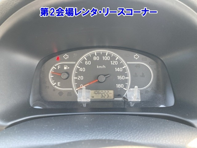 NISSAN AD 2019