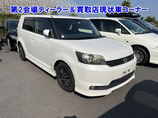 TOYOTA COROLLA RUMION 2011
