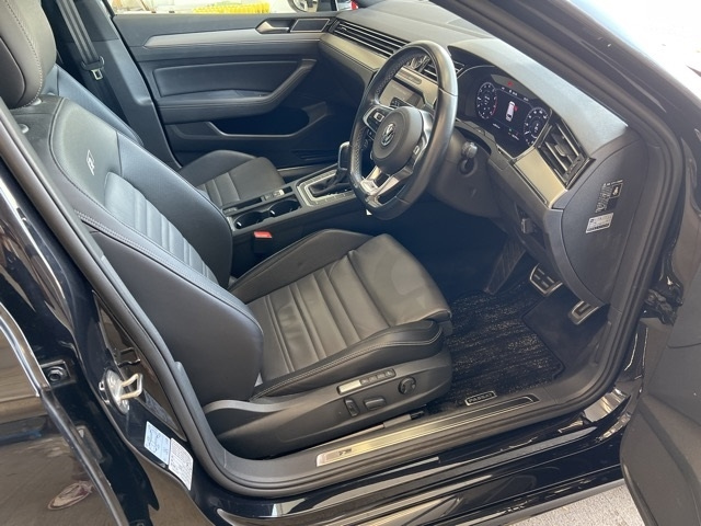 VOLKSWAGEN PASSAT VARIANT 2018