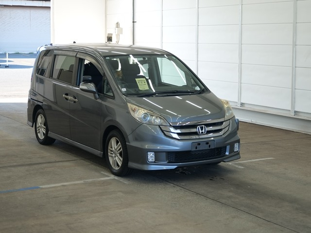 HONDA STEP WAGON 2009