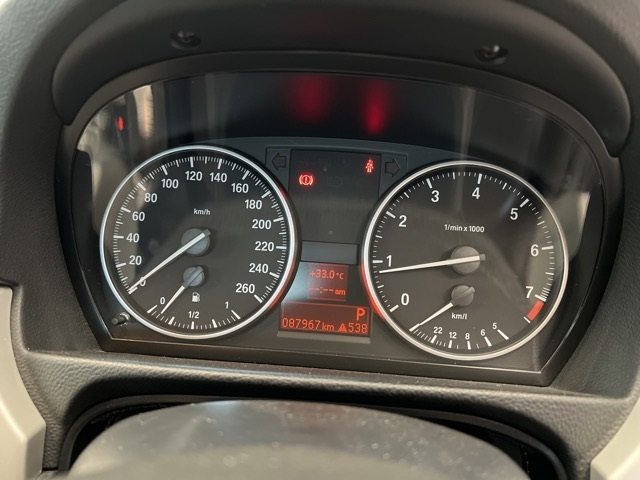 BMW 3 SERIES 2010