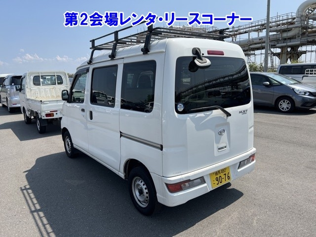 DAIHATSU HIJET VAN 2018