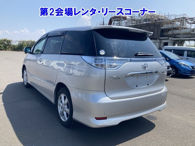 TOYOTA ESTIMA HYBRID 2010