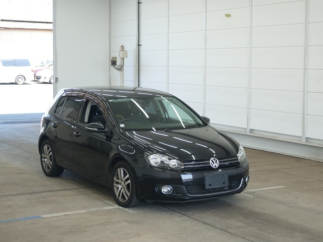 VOLKSWAGEN GOLF 2011