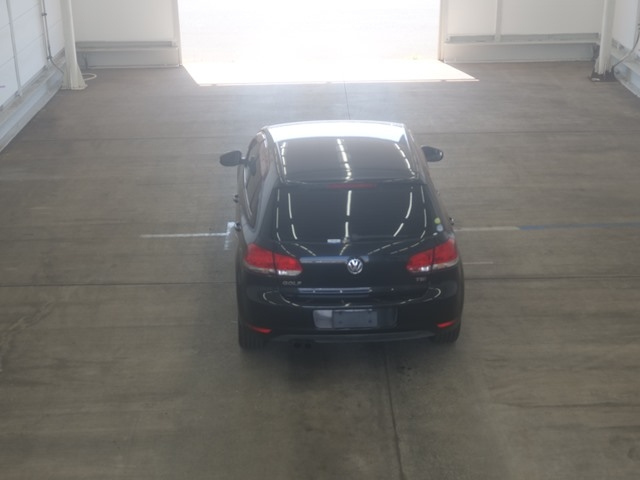 VOLKSWAGEN GOLF 2011