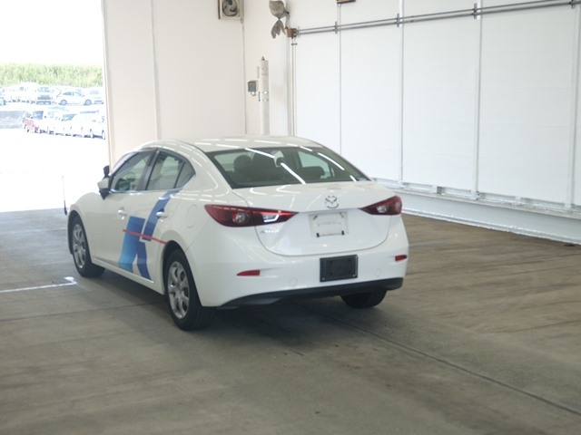 MAZDA AXELA 2019