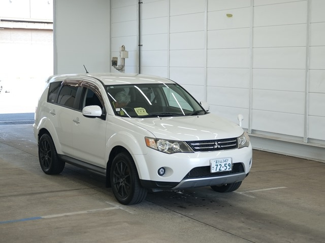MITSUBISHI OUTLANDER 2009