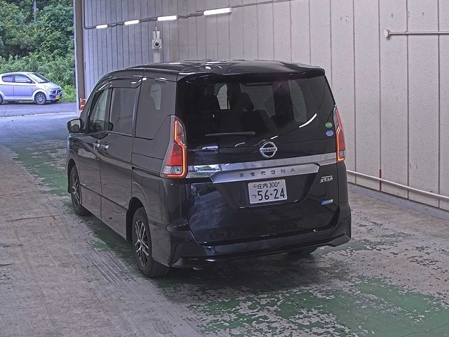 NISSAN SERENA 2017