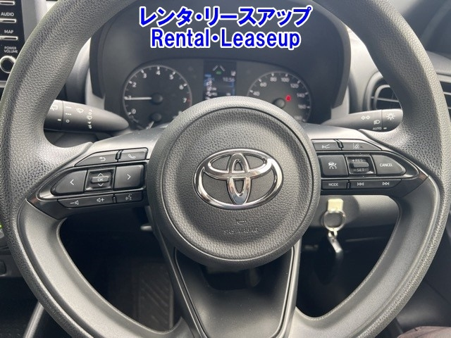 TOYOTA YARIS 2021