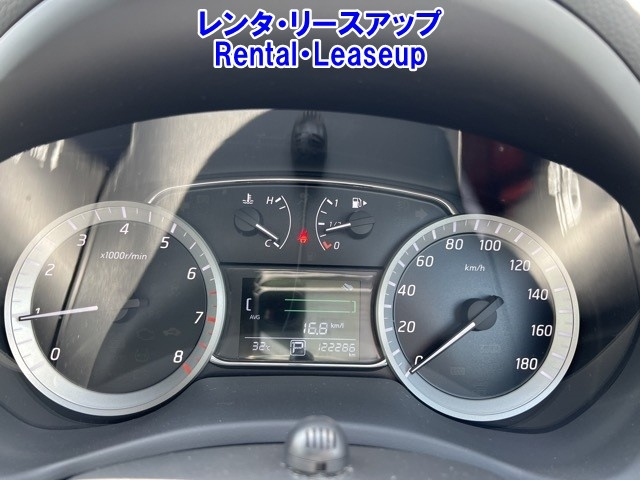 NISSAN SYLPHY 2014