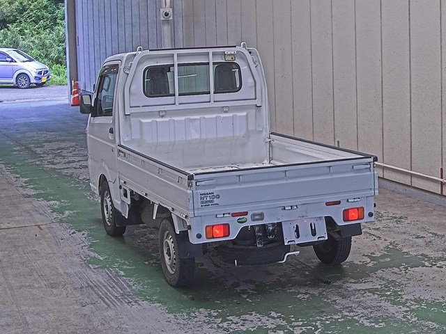 NISSAN CLIPPER TRUCK 2017