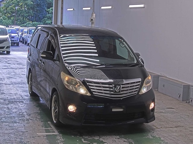 TOYOTA ALPHARD 2009