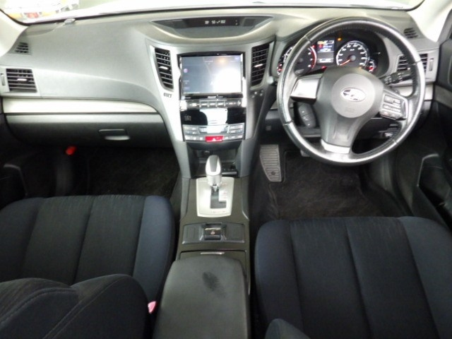 SUBARU LEGACY B4 2013