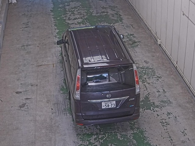 NISSAN SERENA 2011