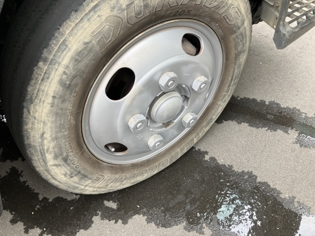 MITSUBISHI CANTER 2012