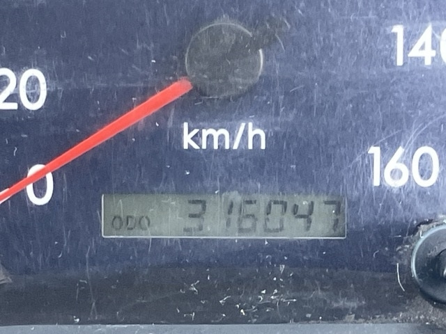 MITSUBISHI CANTER 2010