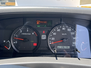 ISUZU ELF 2019